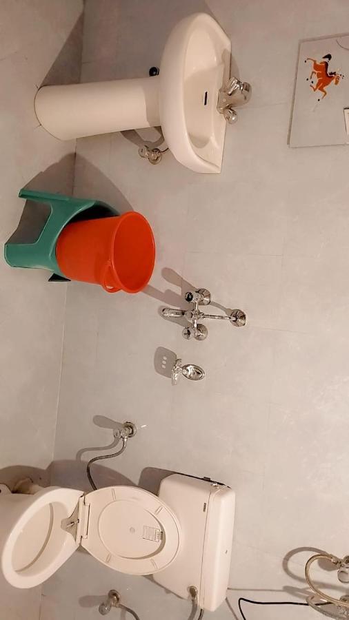 Hotel Seraj International Manāli Zewnętrze zdjęcie